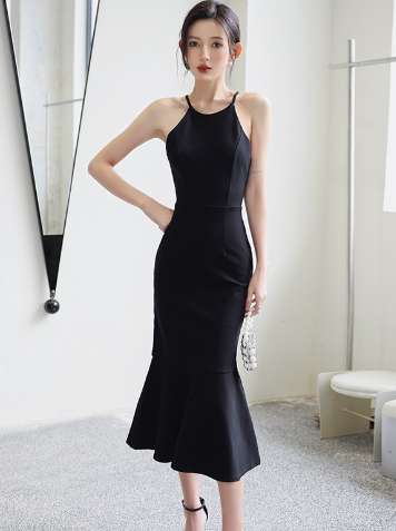 Women's Black Sleeveless Maxi Dress With Knit Straps
