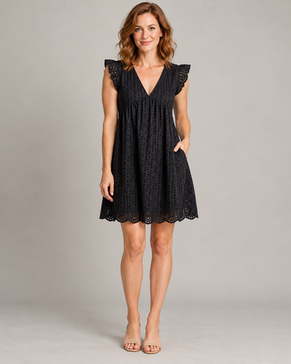 Women's Sleeveless V-Neck Pocket Dress — Black — front