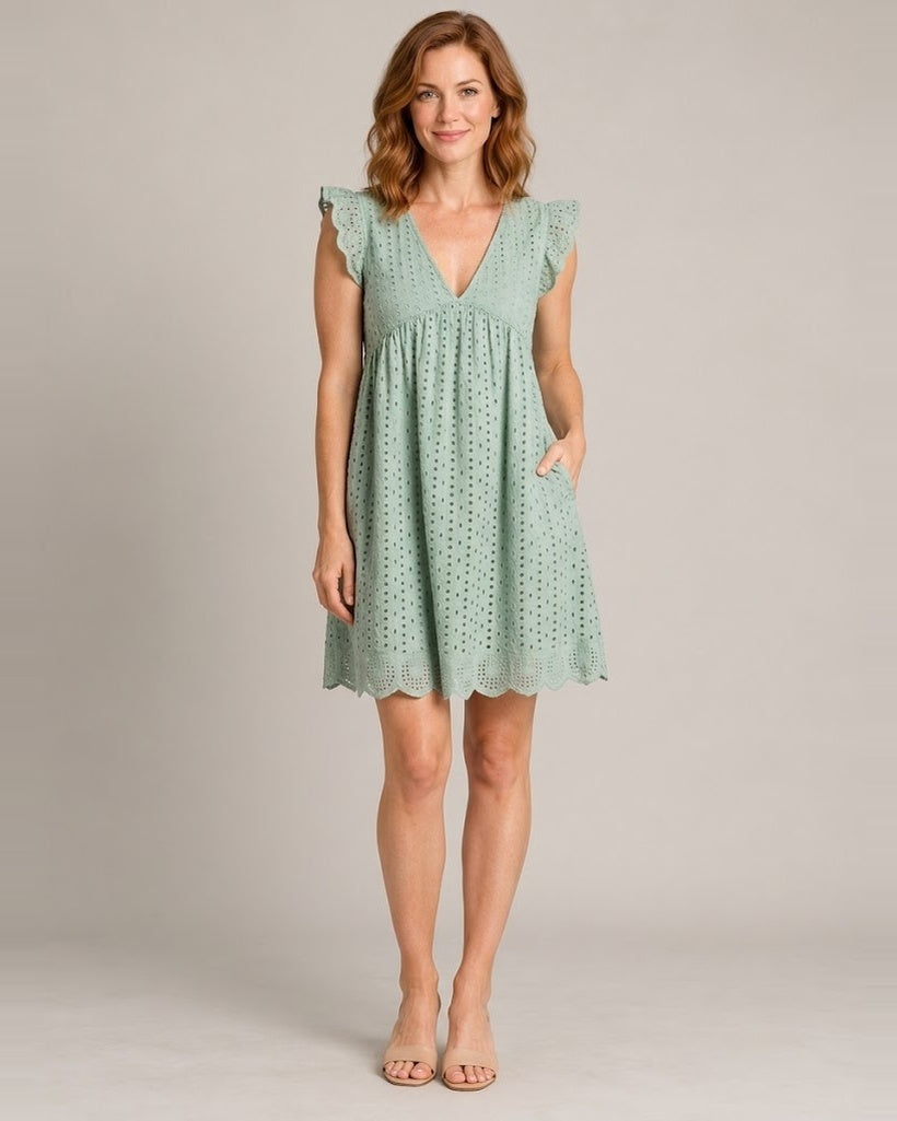 Women's Sleeveless V-Neck Pocket Dress — Green — front