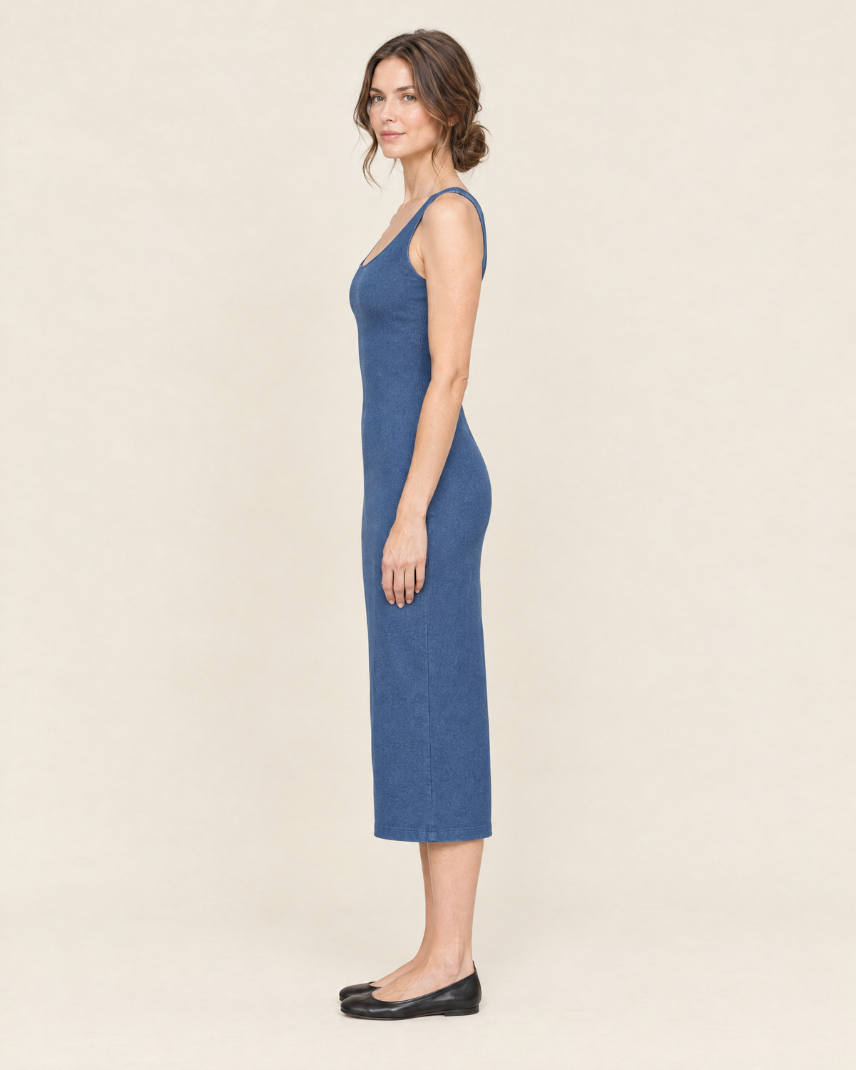 Women's Sleeveless Fitted Midi Dress in Blue, 03 side view