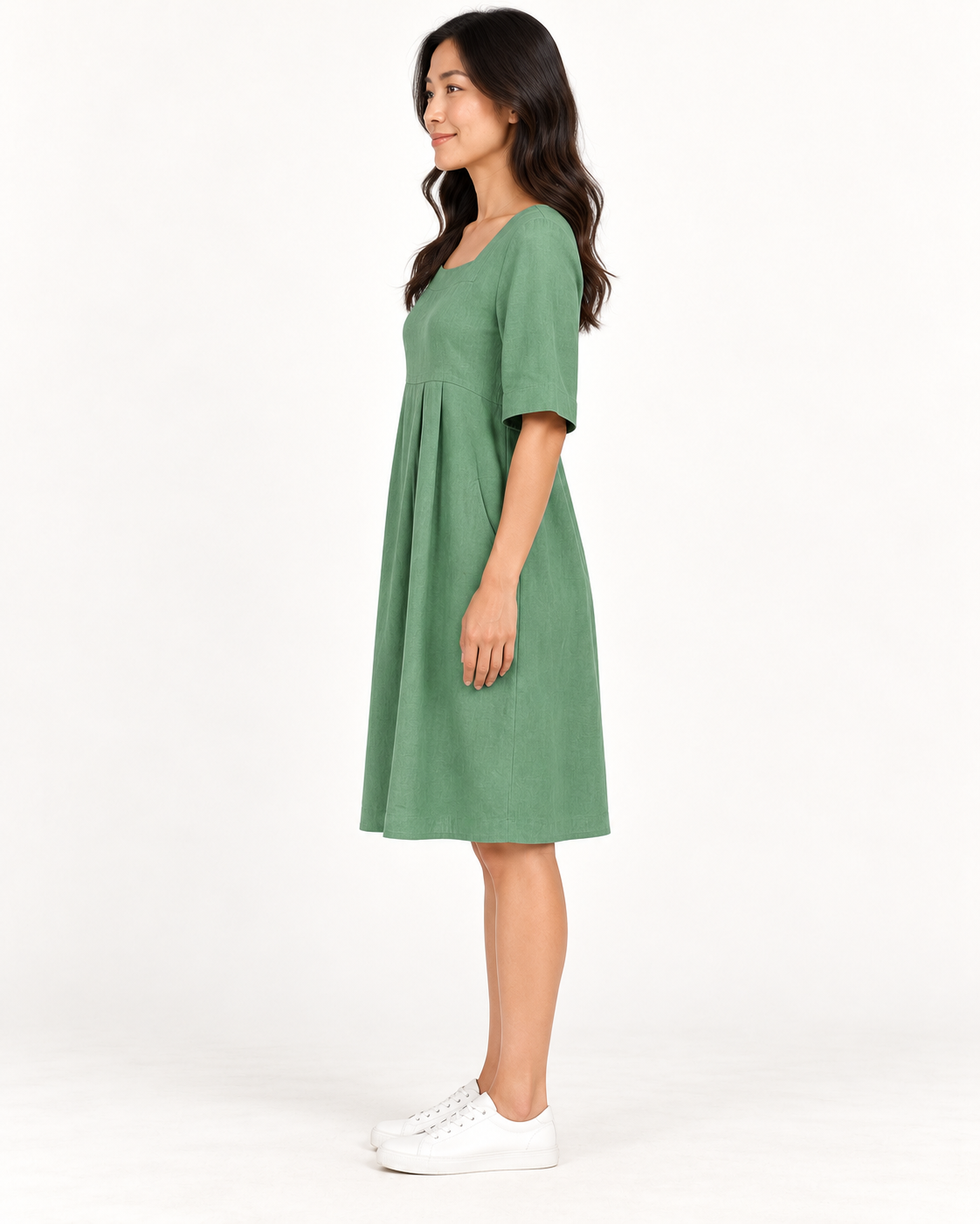Women's Round-Neck Pocket Dress, Green, full-length side view